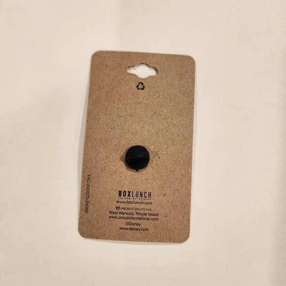 Disney Donald Duck Over It Stained Glass Enamel Pin NEW - Picture 8 of 9